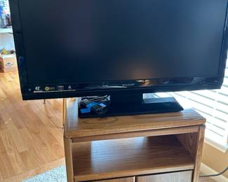 Sharp flat screen tv - 42" HDMI compatible, 1080p