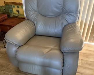 $250