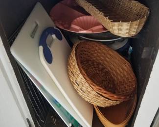 Baskets & cutting boards