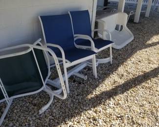 Chairs for oval patio dining table - seats 6