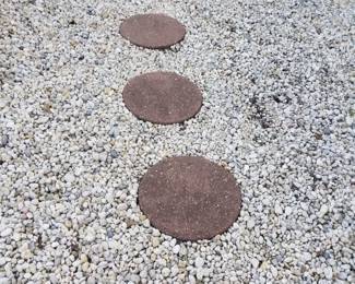 Round steppers