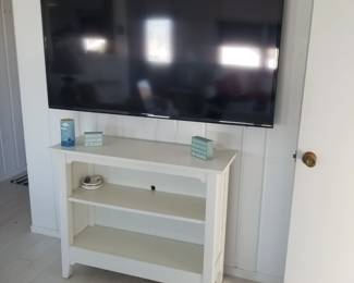Bookcase; TV with wall mount