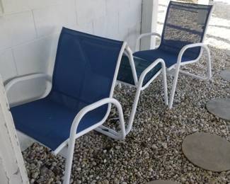 Chairs for oval patio dining table - seats 6