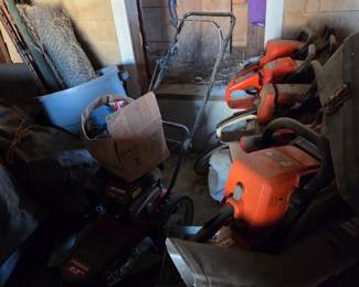 Chain saws