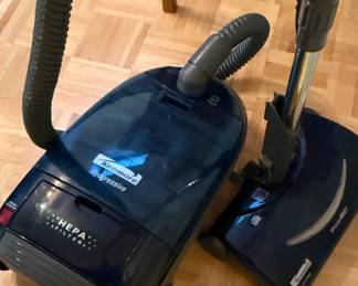 Kenmore Progressive Vacuum