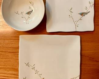 222 Fifth Early Bird Fine China