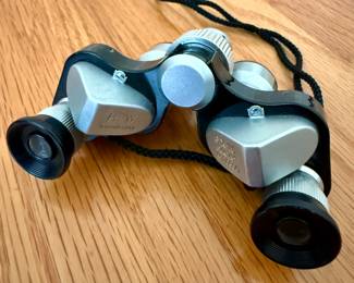 HW Binoculars