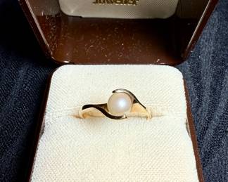 10K Pearl Ring