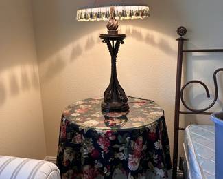 drape tables and matching lamps