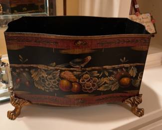 painted magazine holder 