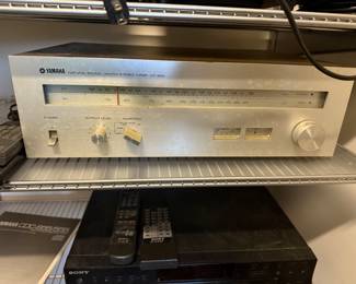 Vintage Yamaha CT-400 AM / FM Stereo Tuner - High Quality Made in Japan- $165