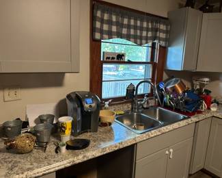 Kitchenware, Countertop Appliances, Dishware, Cooking Supplies
