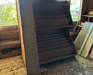 Magazine Rack