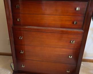 Matching dresser to previous picture