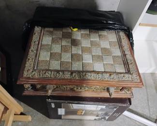 NICE CHESS SET