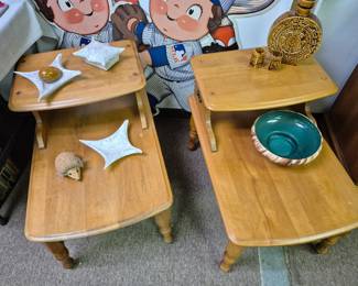 Lamp tables