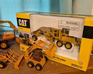 "Cat" grader