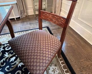 38. Ethan Allen "British Classic" Dining Table (38" x 84" x 31") and 6 Side Chairs