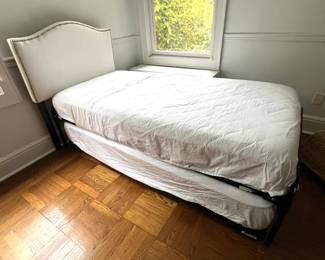 5. Twin Trundle Bed