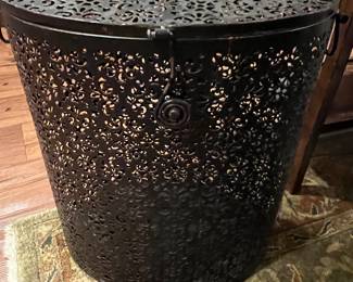 101. Metal Filigree Hamper