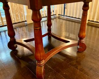 44. Ethan Allen Round Dining Table w/ 1 Leaf (60" x 30")