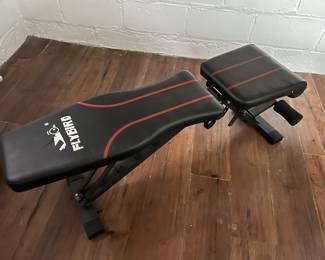 120. York USA Weight Bench