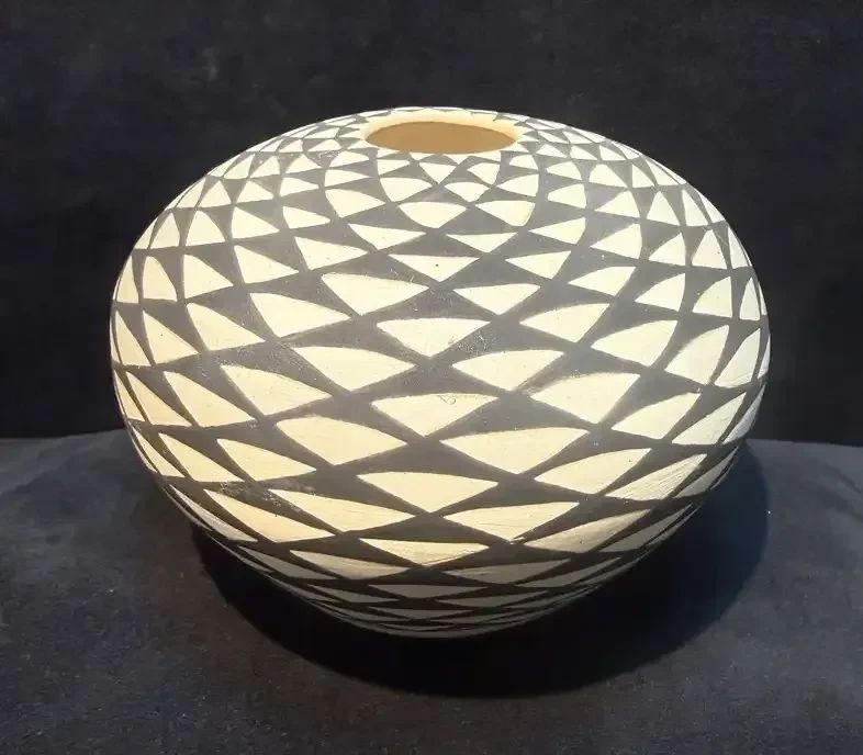 Signed Rose Chino Garcia Pueblo Acoma Pottery