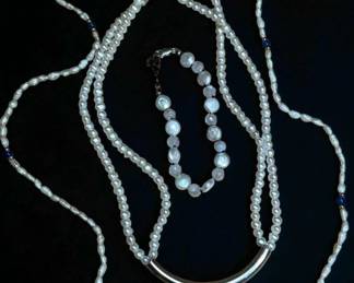 Pearls Necklaces Bracelet