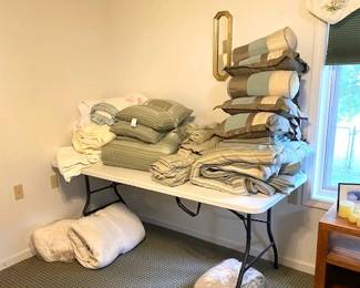 queen bedding