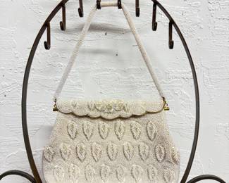 Nicely beaded vintage purse, some beads missing, but overall nice condition 