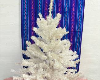 Cute 3’ white Christmas tree ready to shine with your decore