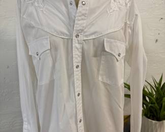 Light weight western snap shirt white on white design