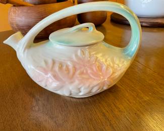 Sweet McCoy vintage tea pot