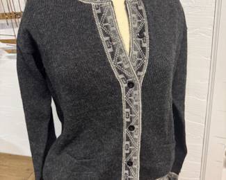 Soft baby alpaca wool button up sweater Large