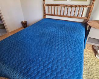 small guestbed