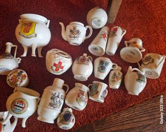 British crest souvenirs 