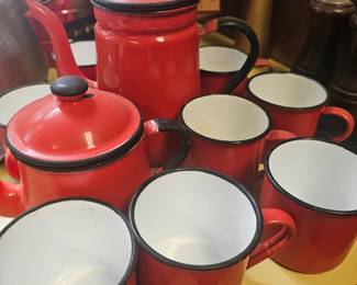 Enamel coffee and tea pot