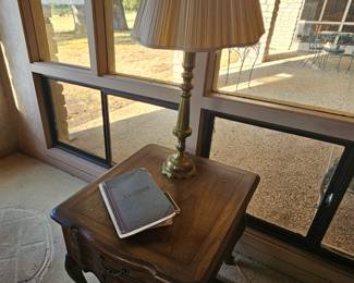 side table with lamp