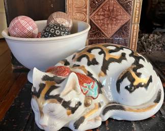 Large Kutani Porcelain Cat~$65.00