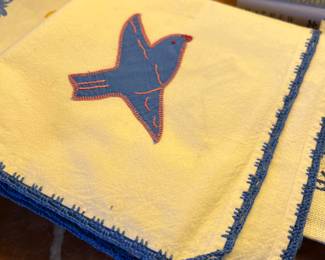 Beautiful Linens!!! Tons!!