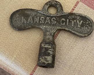 T-HANDLE KEY USED TO OPERATE VALUES
