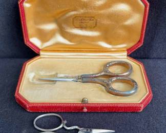 Vintage Germany Thread Scissors with case , Tiny Thread Snippers