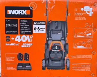 BRAND NEW in BOX Worx Cordless Lawnmower * WG779