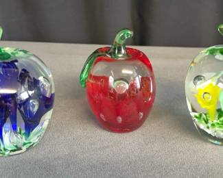 3 Blown Glass ‘Apple & Flower’ Paperweights * Gibson 1995 & 2002;Joe Rice 1988