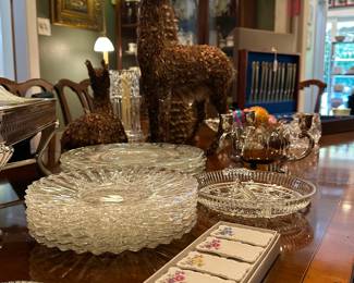 Gorgeous vintage and modern serve ware!