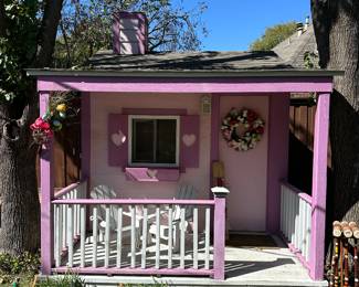 MAGICAL Girl's Playhouse !! Electrically wired for AC, lamps, etc. MUST be professionally moved.