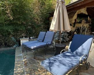 Outdoor chaise lounges