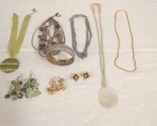 Deanna Hamro Bracelet, Necklace and Earring Lot