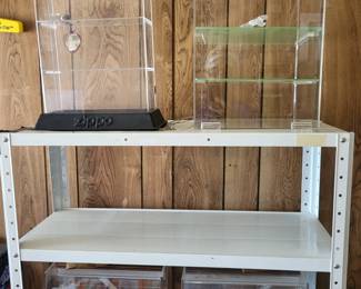 Show Boxes w/Locks