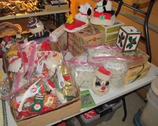 Lots of cute Christmas decor